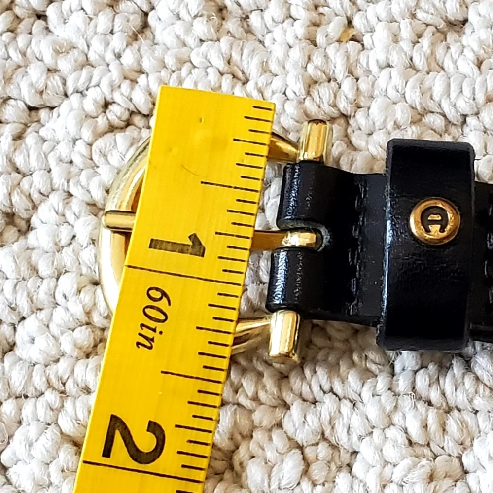 Etienne Aigner Vtg Horse Bit Buckle Black Leather Minimalist Belt, XL, EUC